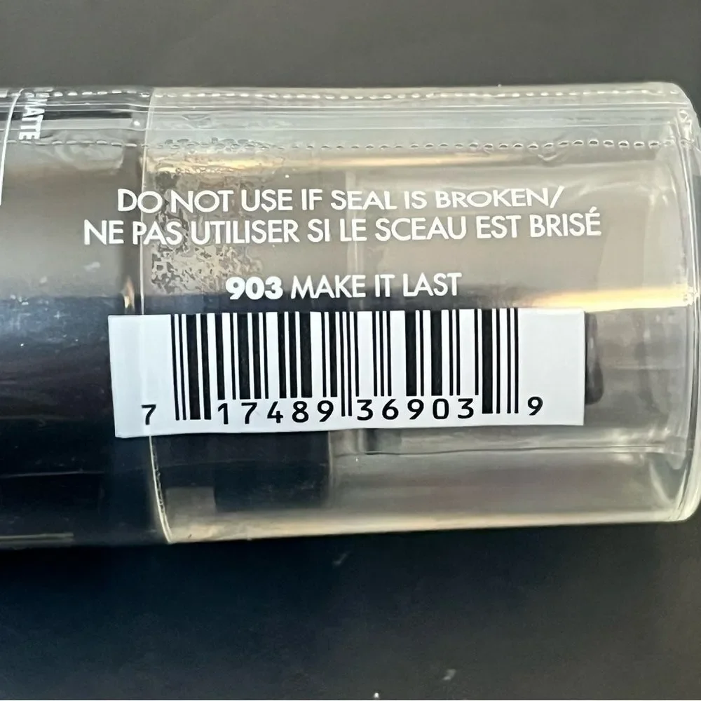New and Sealed Milani Make It Last Matte Finish Charcoal Setting Spray, 1.18 oz